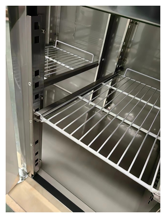 Стол холодильный Koreco GN/3100TN/W 1795х700х900 мм с бортом